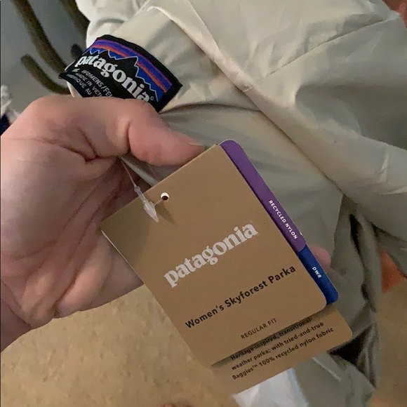 NEW Patagonia Parka XL - Picture 3 of 7